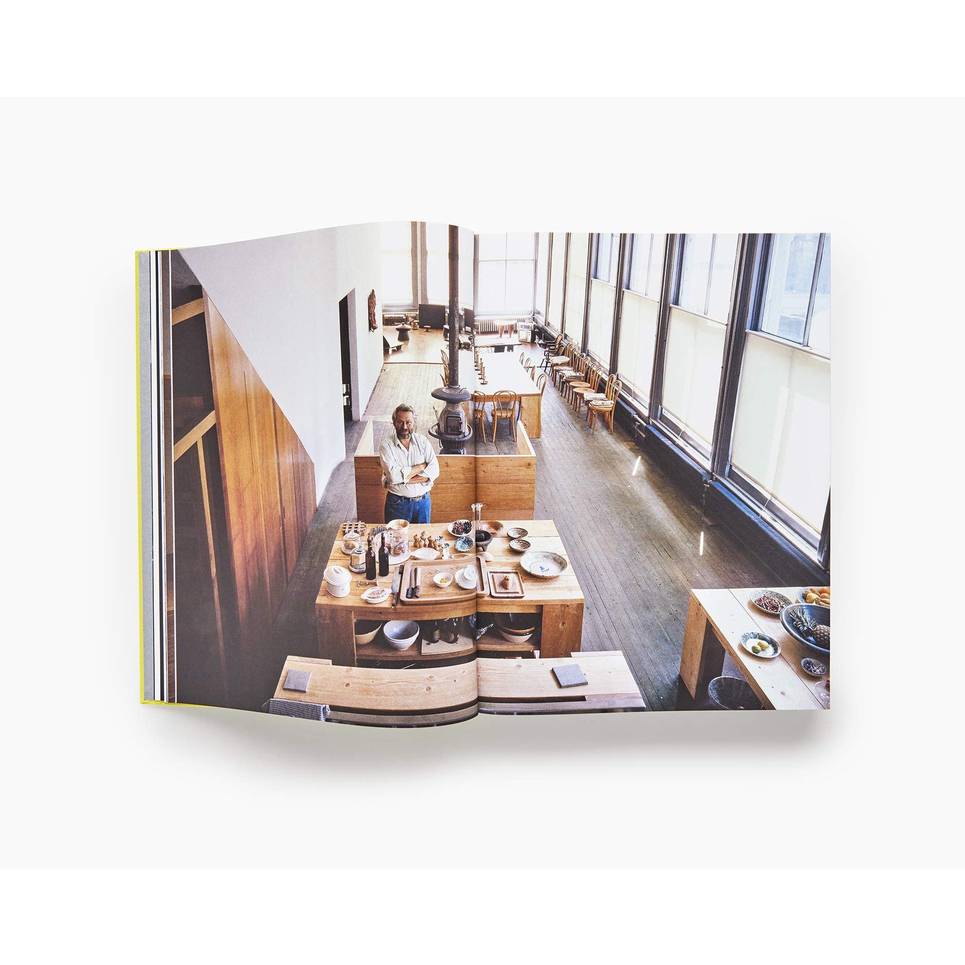 Donald Judd: Spaces 新品未開封 新品未開封】DONALD JUDD SPACES by Donald Judd Donald Judd: Spaces